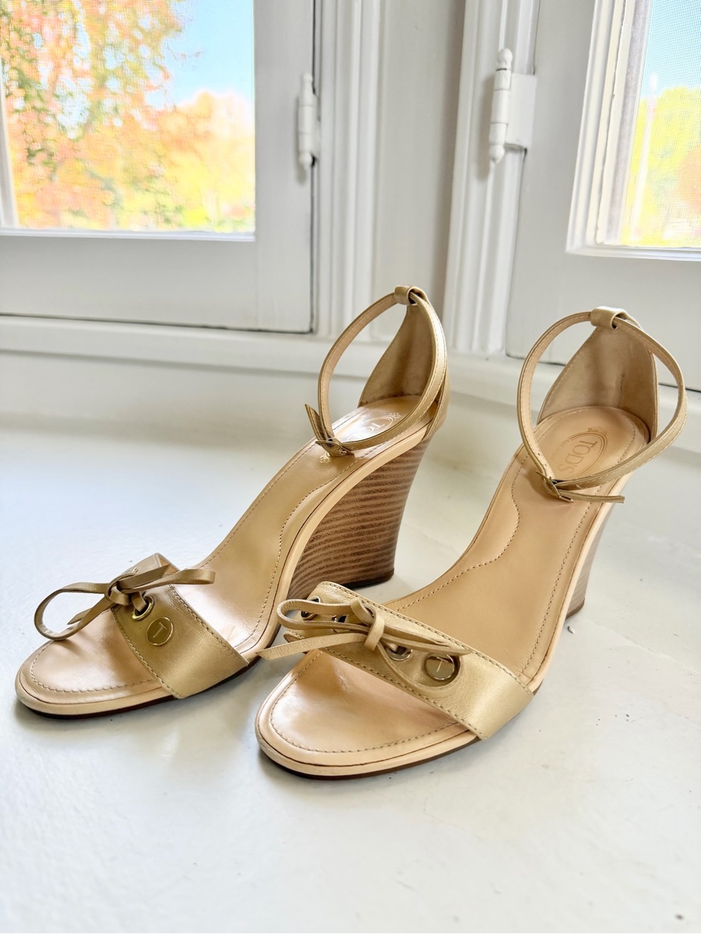 TOD’S Vintage Wedge Sandals - 37.5